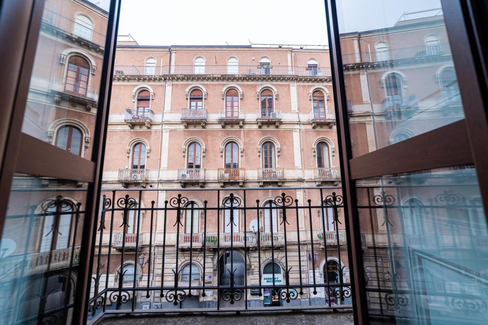 Villa Bellini Luxury Home 카타니아 외부 사진